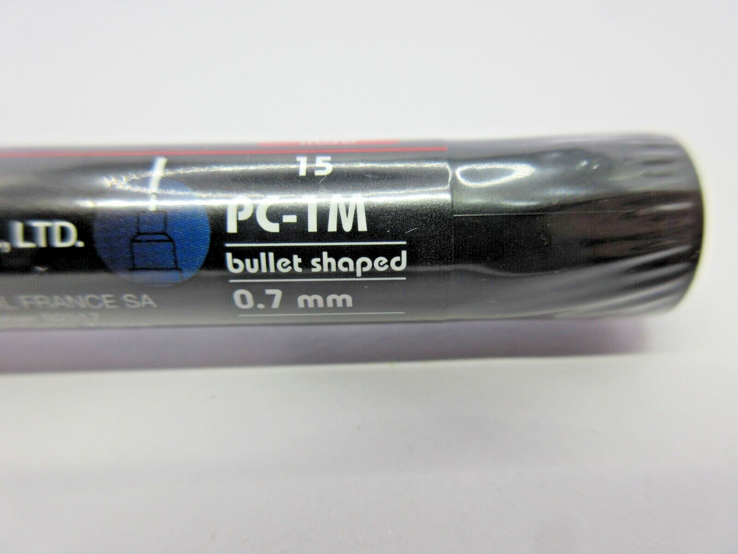 1 x RED PC1M Uni-ball Uni Posca 0.7mm Extra Fine Nib in stock