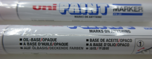 New Box 12 x WHITE Uni Paint PX20 Paint Marker 2.2-2.8mm Bullet Point PX20WH