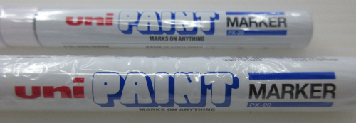 New Box 12 x WHITE Uni Paint PX20 Paint Marker 2.2-2.8mm Bullet Point PX20WH