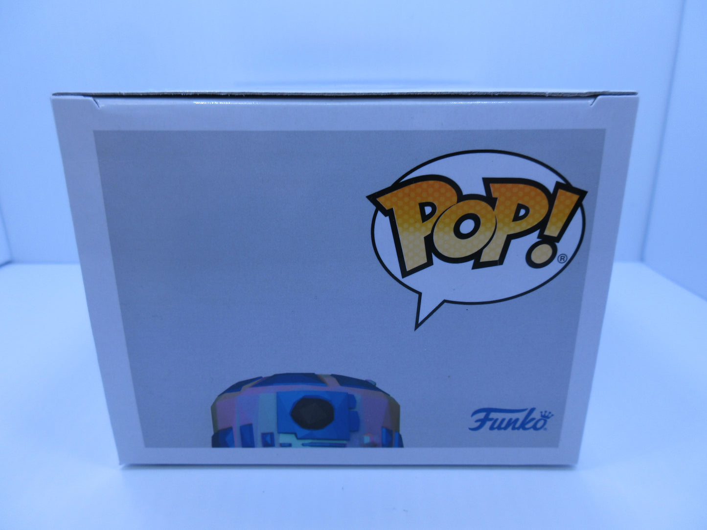 Star Wars - R2-D2 #593 Diamond Facet Cut Look Funko Shop Pop EX Vinyl